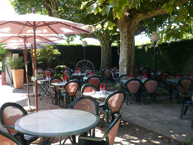 Auberge de Saint-Didier - terrasse